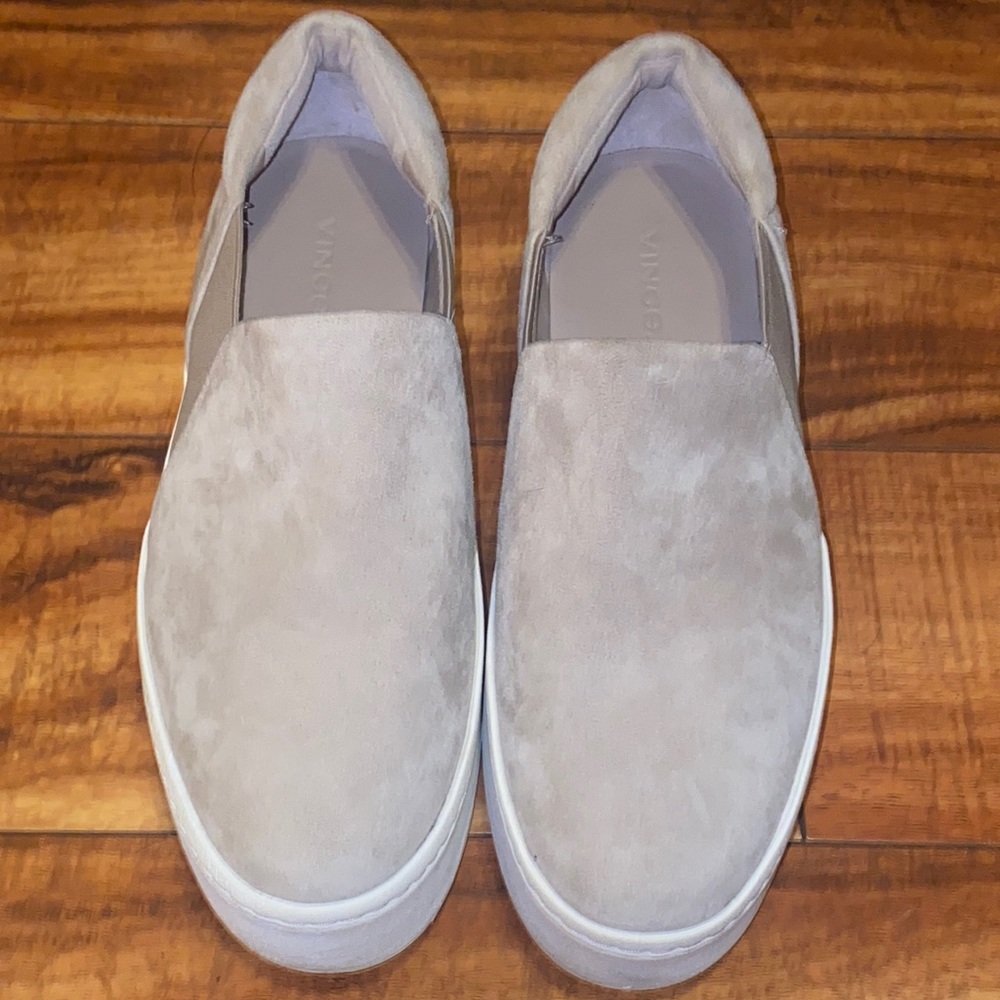Vince size 6.5 shoes slip on sneakers tan white